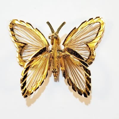 Vintage Signed Monet Gold Tone Open Work Metal Butterfly Brooch Pin - Thumbnail 2