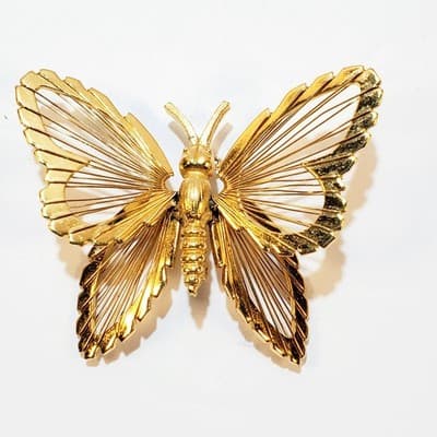 Vintage Signed Monet Gold Tone Open Work Metal Butterfly Brooch Pin