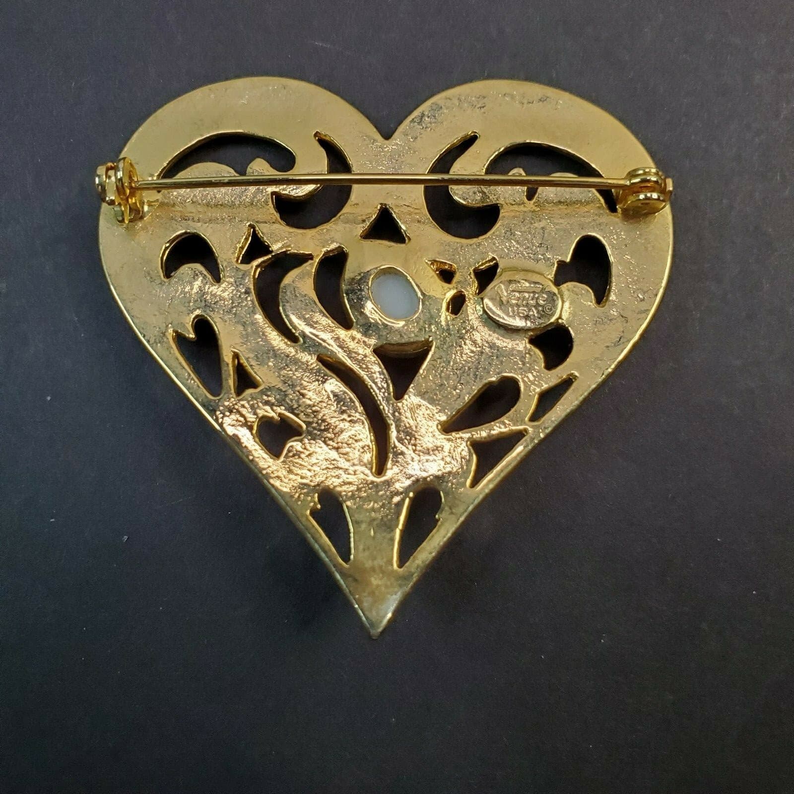 Vintage Venue USA Faux Pearl Gold Tone Open Work Heart Brooch Pin - Thumbnail 2