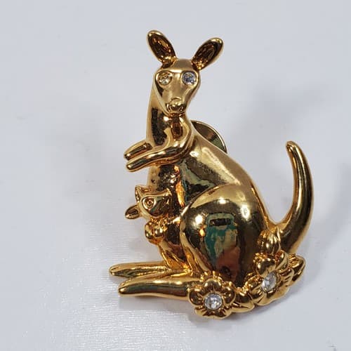 Vintage Kangaroo With Baby Joey Brooch Gold Tone Rhinestones Pin Signed Avon