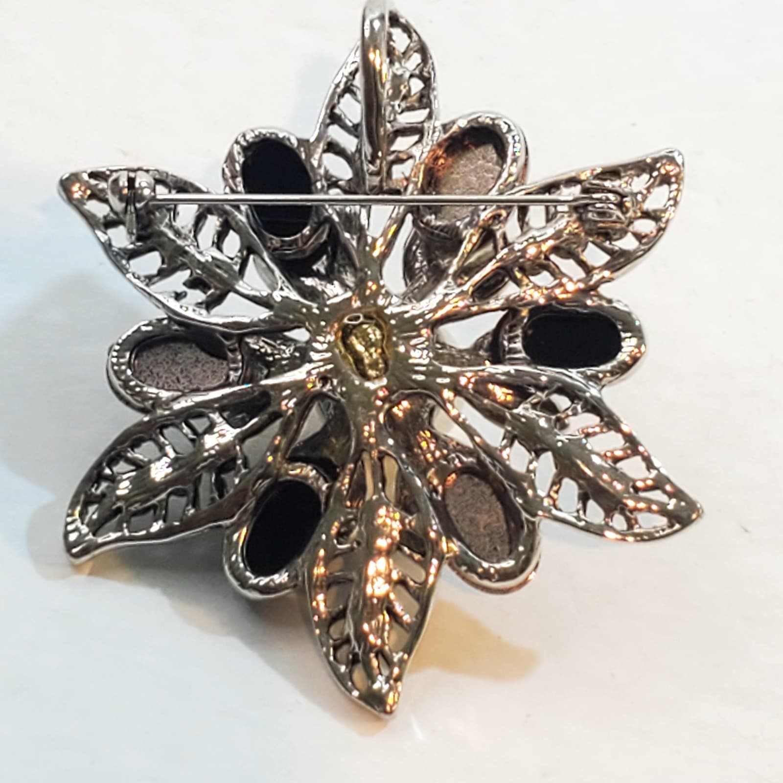 Vintage Silver Tone Faux Pearl Center Black Faceted Rhinestone Flower Brooch Pin - Thumbnail 2