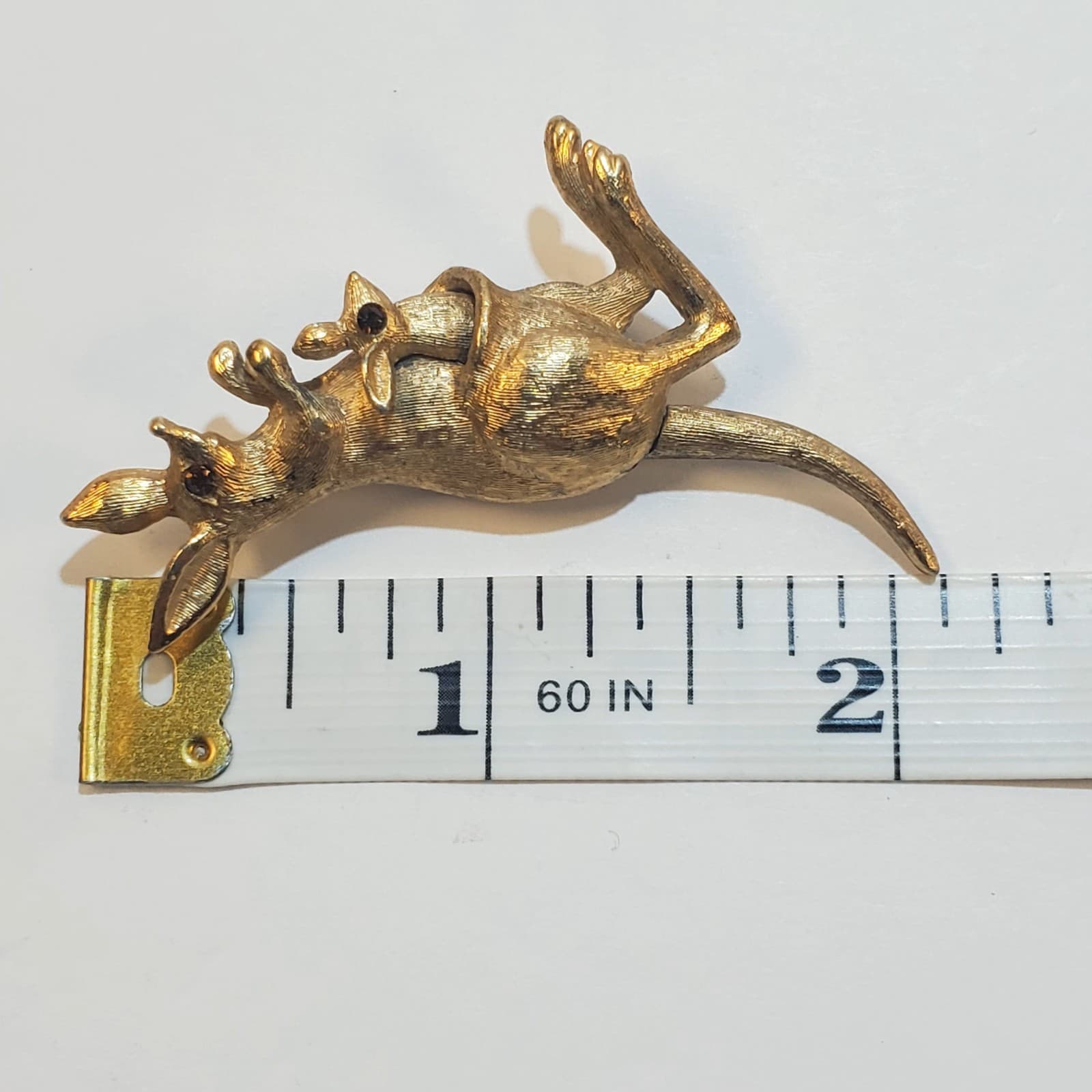 Vintage Avon Gold Tone Brushed Metal Mechanical Kangaroo and Joey Brooch Pin - Thumbnail 5