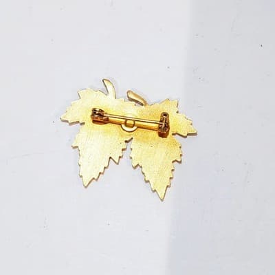 Gold Tone and Green Enamel Double Maple Leaf Brooch Pin 1.5 Inch - Thumbnail 3