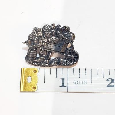 Vtg Birds & Blooms Limited Edition 2001 Garden Wheelbarrow Brooch Pin 1.25 in - Thumbnail 4