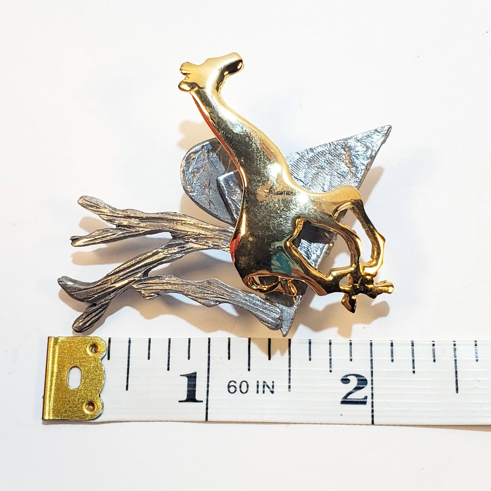 Vintage Ultra Craft Gold & Pewter Tone Metal Running Giraffe Scene Brooch Pin - Thumbnail 4
