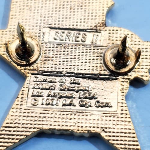 Vintage 1984 Sam the Eagle Diving Los Angeles Olympic Star Tack Lapel Cap Pin - Thumbnail 3