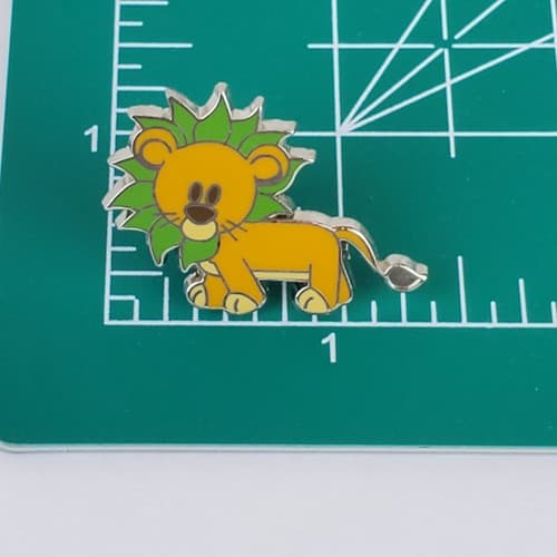 Disney Parks Booster Pin Cute Character Animals Lion King Baby Simba 2010 - Thumbnail 5
