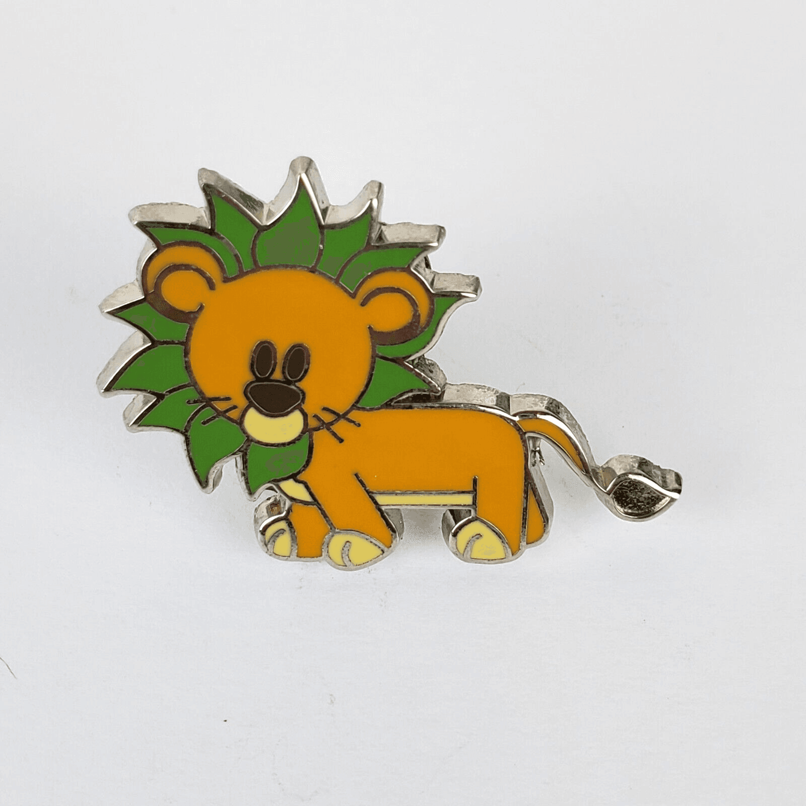 Disney Parks Booster Pin Cute Character Animals Lion King Baby Simba 2010