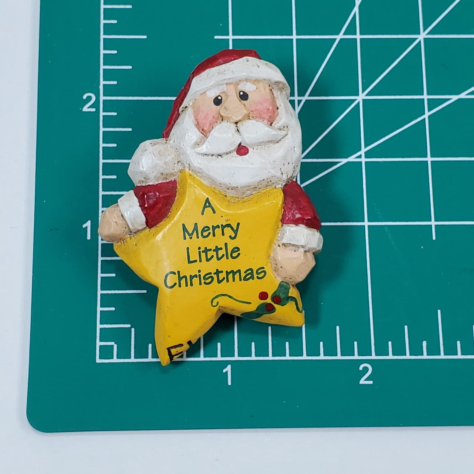 Midwest Of Cannon Falls Eddie Walker Santa “A MERRY LITTLE CHRISTMAS” Lapel Pin - Thumbnail 4