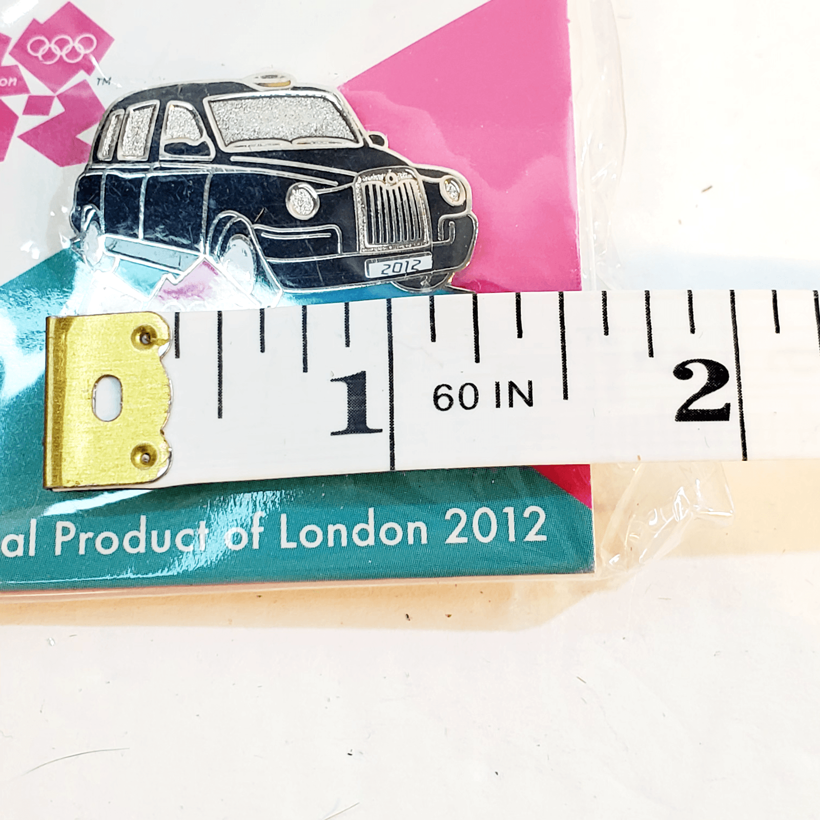 Olympic Memorabilia London 2012 Taxi Cab Icon Metal Enamel Tack Lapel Pin - Thumbnail 4
