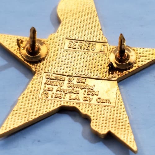 Vintage 1984 Sam the Eagle Tennis Los Angeles Olympic Star Tack Lapel Cap Pin - Thumbnail 3