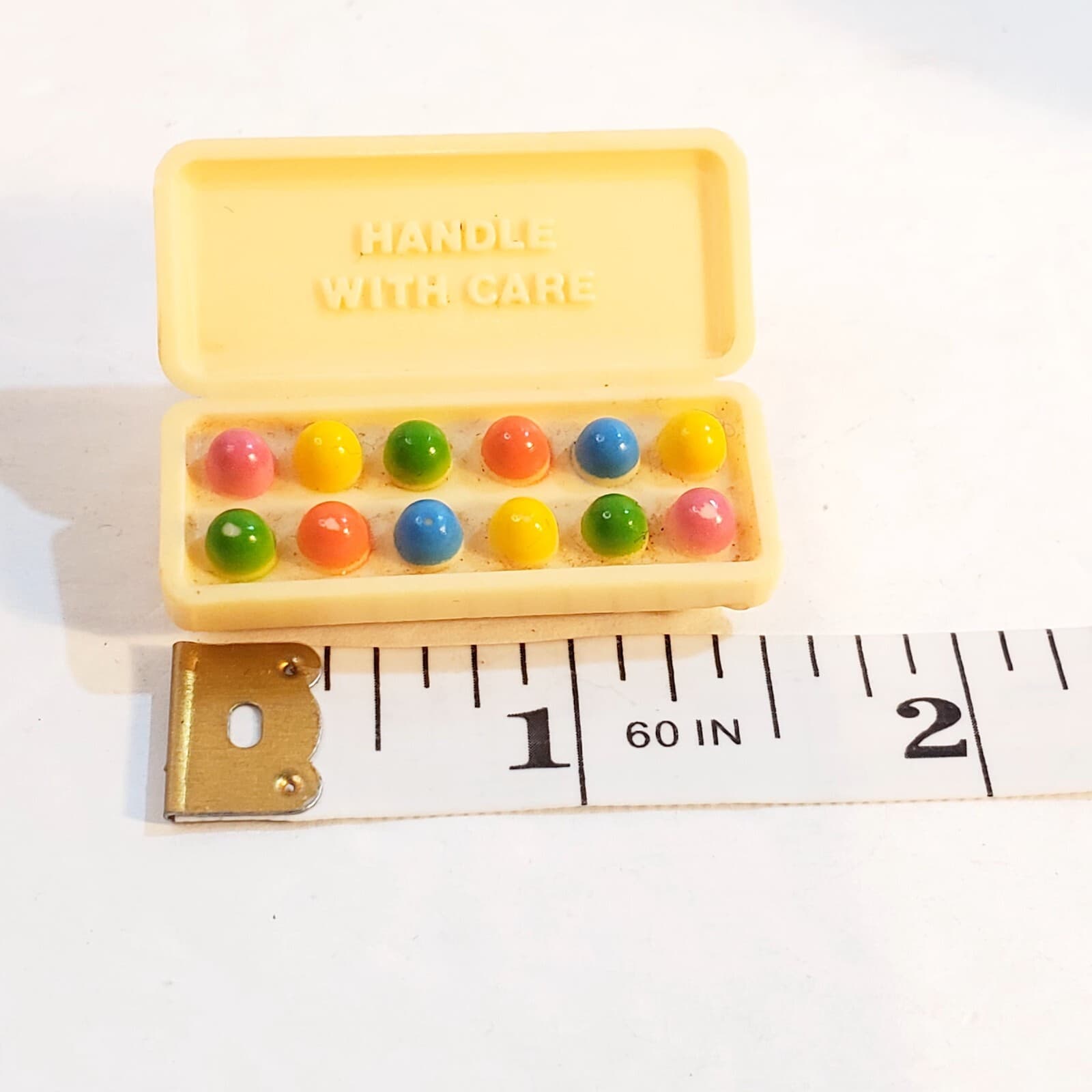 Vtg 1981 Hallmark Cards Plastic Multi-Colored Dozen Easter Eggs in Carton Pin - Thumbnail 4