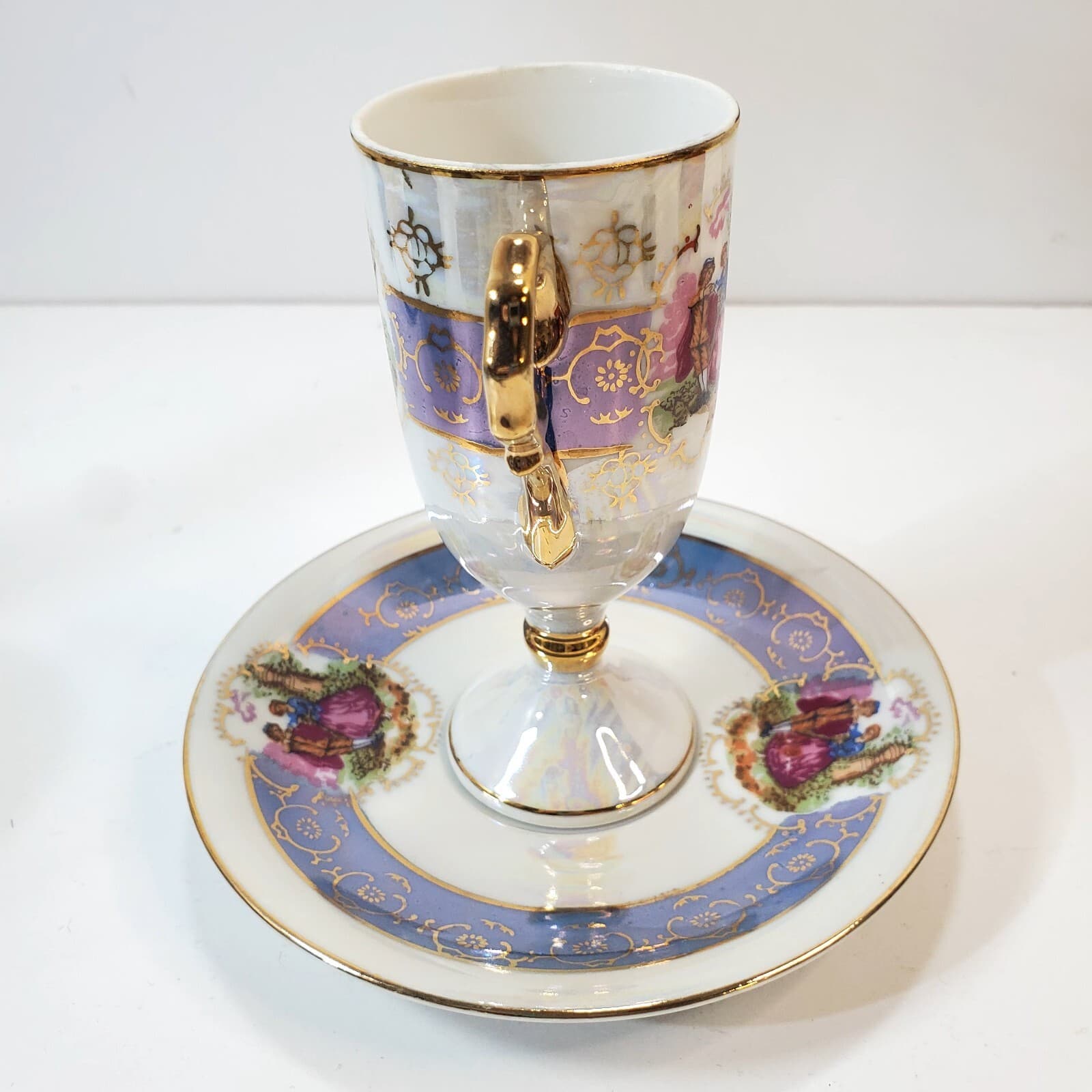 Royal Vienna Style Classical Victorian Scene 7/891 Demitasse Cup Saucer Purple - Thumbnail 2