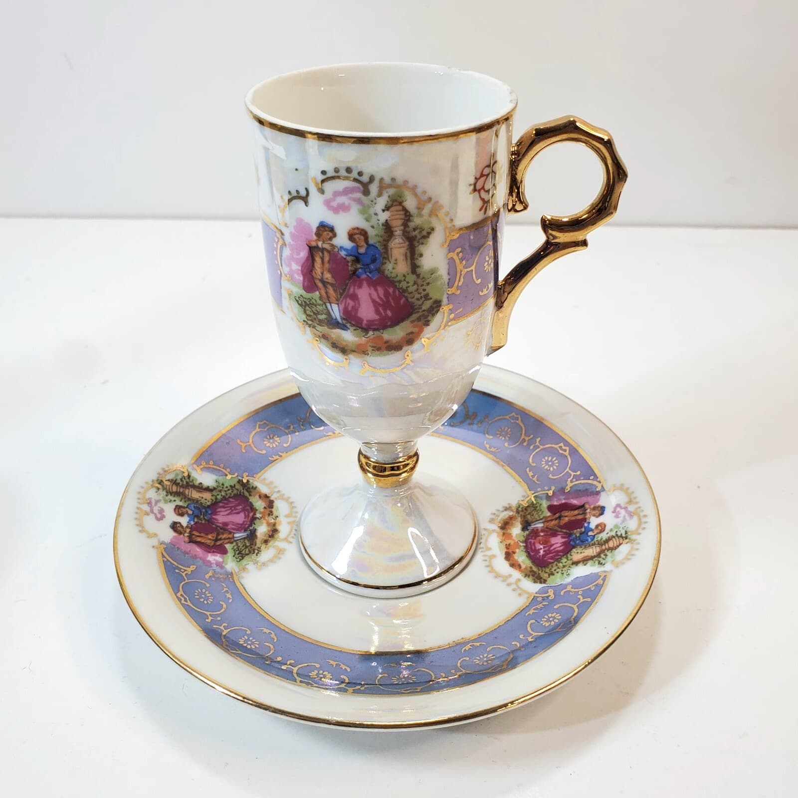 Royal Vienna Style Classical Victorian Scene 7/891 Demitasse Cup Saucer Purple - Thumbnail 3