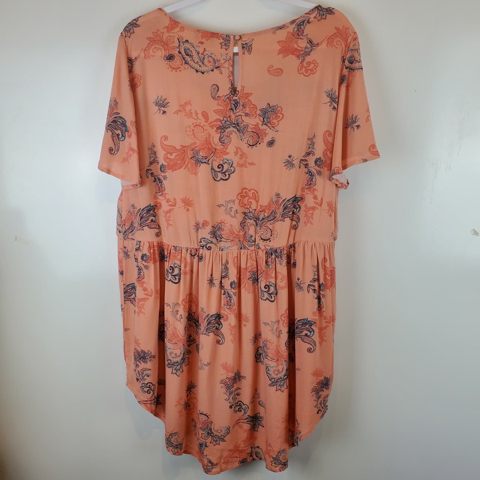 Torrid Size 2 Paisley Floral Tunic Style Blouse Top Flutter Sleeve Peach - Thumbnail 5