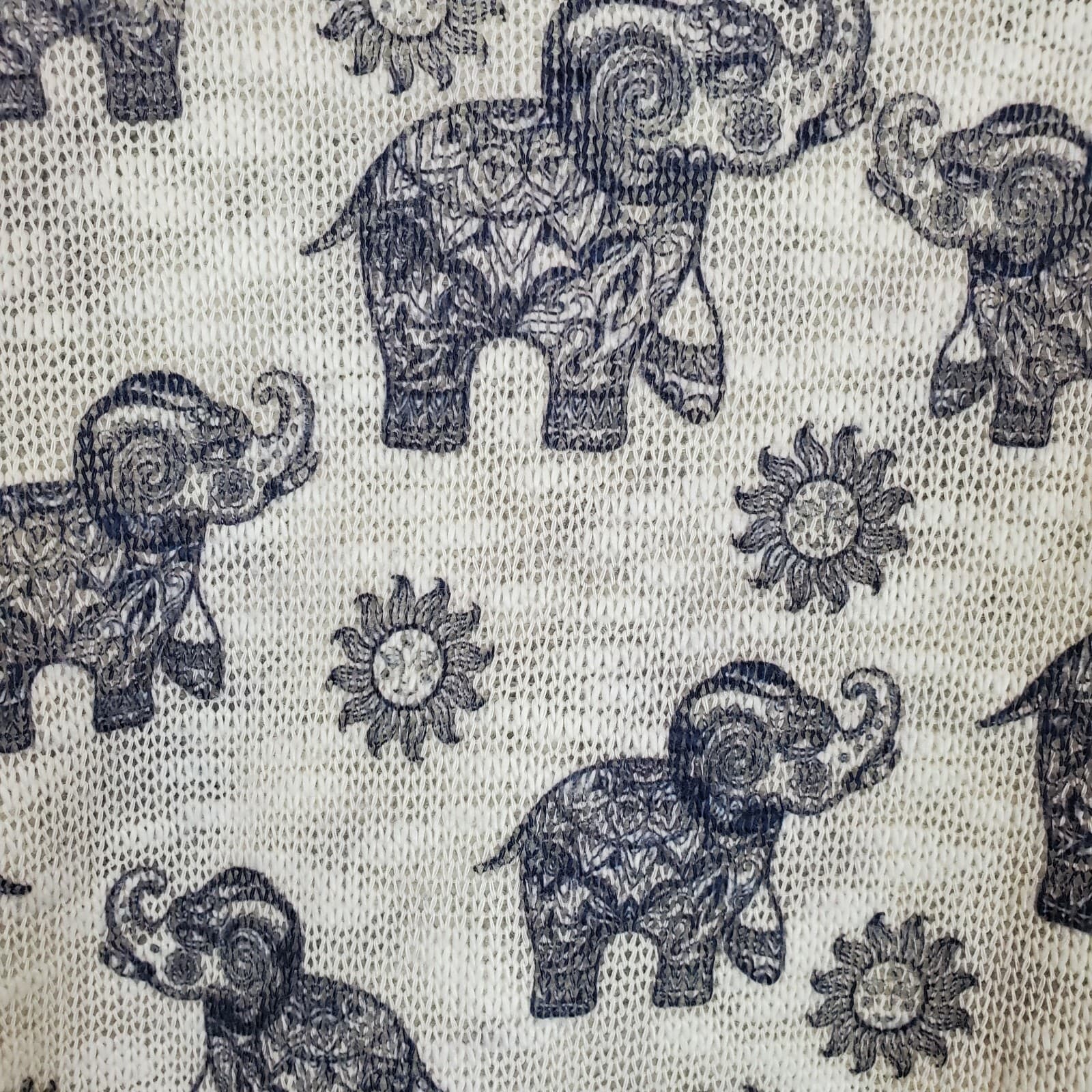 GAZE USA Women's Multicolor Elephant Print Short Sleeve Top Size Medium - Thumbnail 2