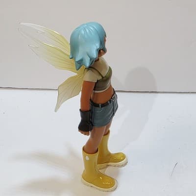 Pop Mart Peach Riot Punk Fairy Series Frankie Rainstorm LOOSE Vinyl Figure - Thumbnail 2