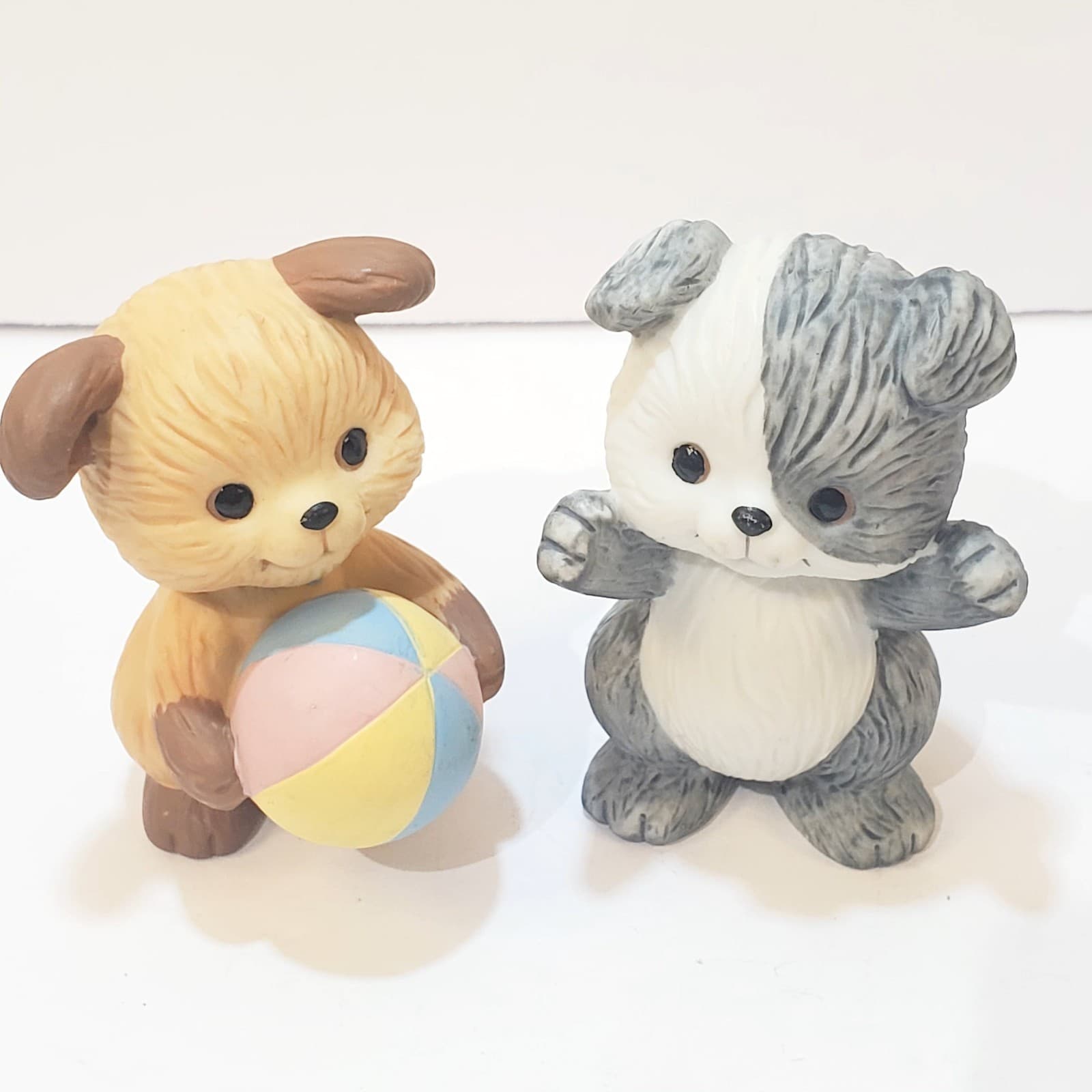 Lot of 2 Vtg Avon 1992 Porcelain Dogs Animals Best Buddies Figurine Figure 2.25"