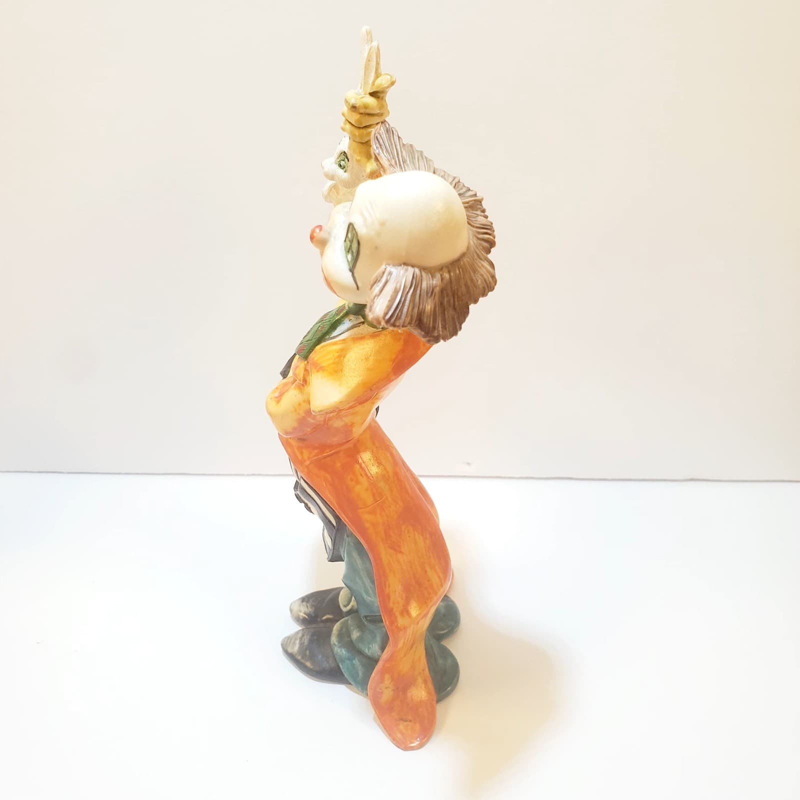 Vintage Fontanini Depose Resin Clown Holding Rabbit Figure 7” Tall Made In Italy - Thumbnail 3