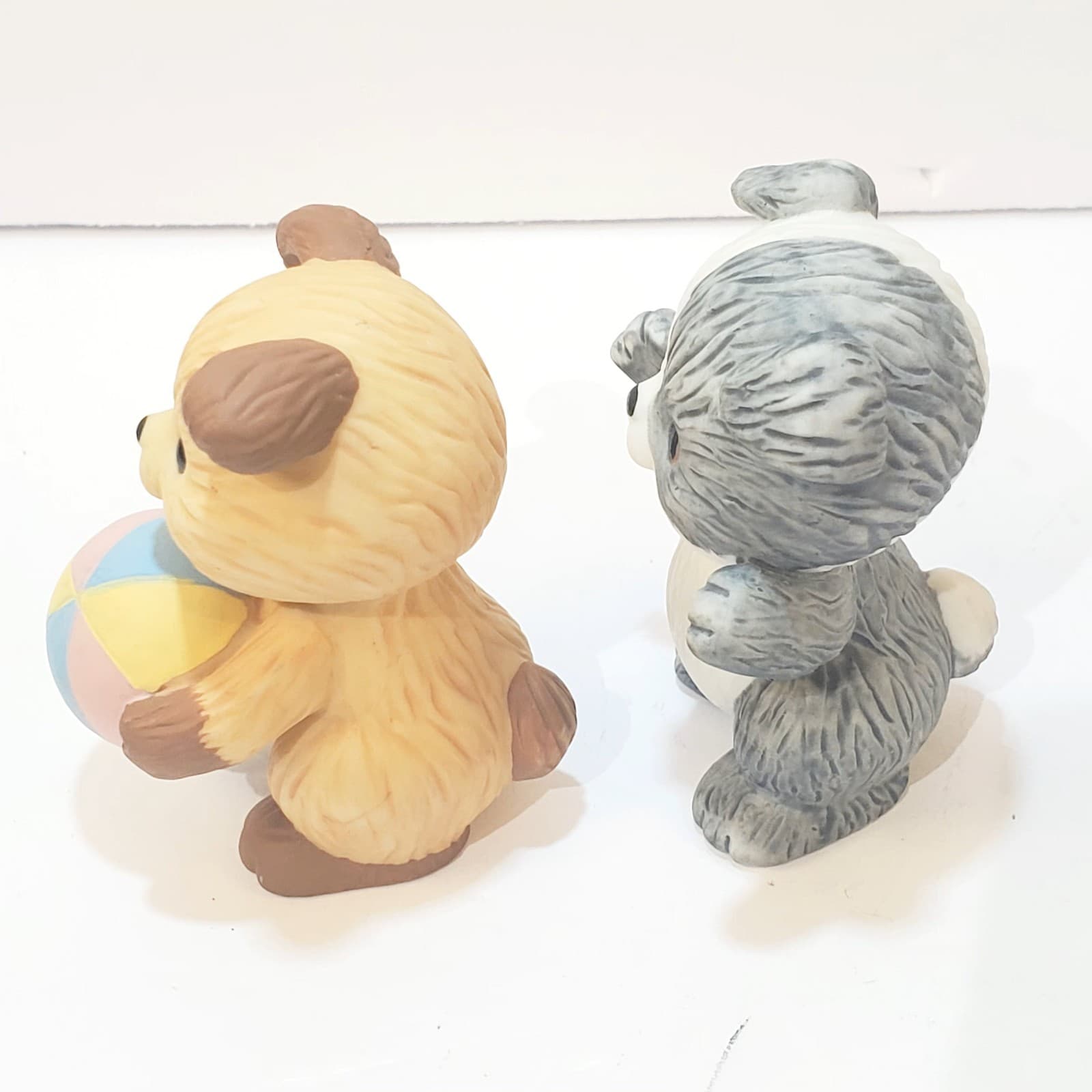Lot of 2 Vtg Avon 1992 Porcelain Dogs Animals Best Buddies Figurine Figure 2.25" - Thumbnail 2