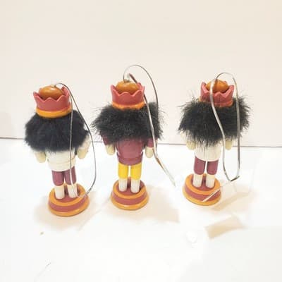 Set of 3 NCAA Arizona State Nutcracker With Wreath Christmas Tree Ornament 3.5" - Thumbnail 5