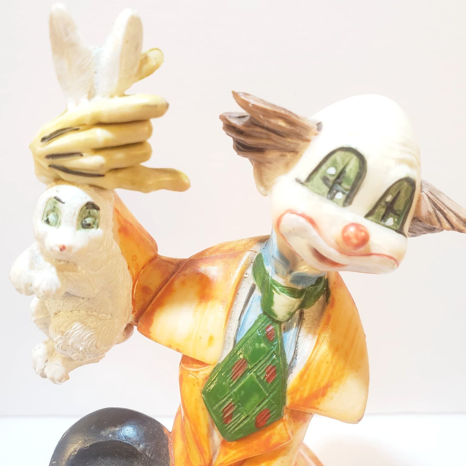 Vintage Fontanini Depose Resin Clown Holding Rabbit Figure 7” Tall Made In Italy - Thumbnail 2
