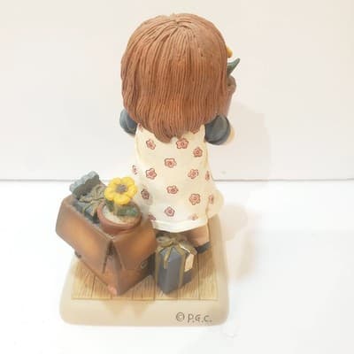 Vtg Zingle-Berry Molly Berry #1004 Gratitude from the Heart 1998 Resin Figurine - Thumbnail 3