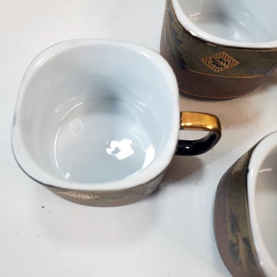 4 Vtg Alpine Cuisine Pink Gold w/Black Outlined Leaves Gold Trim Espresso Cups - Thumbnail 2
