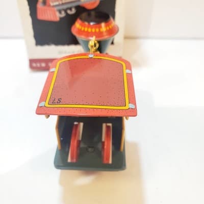 Hallmark Keepsake Ornament Tin Yuletide Locomotive Collectors Series Train 1994 - Thumbnail 4