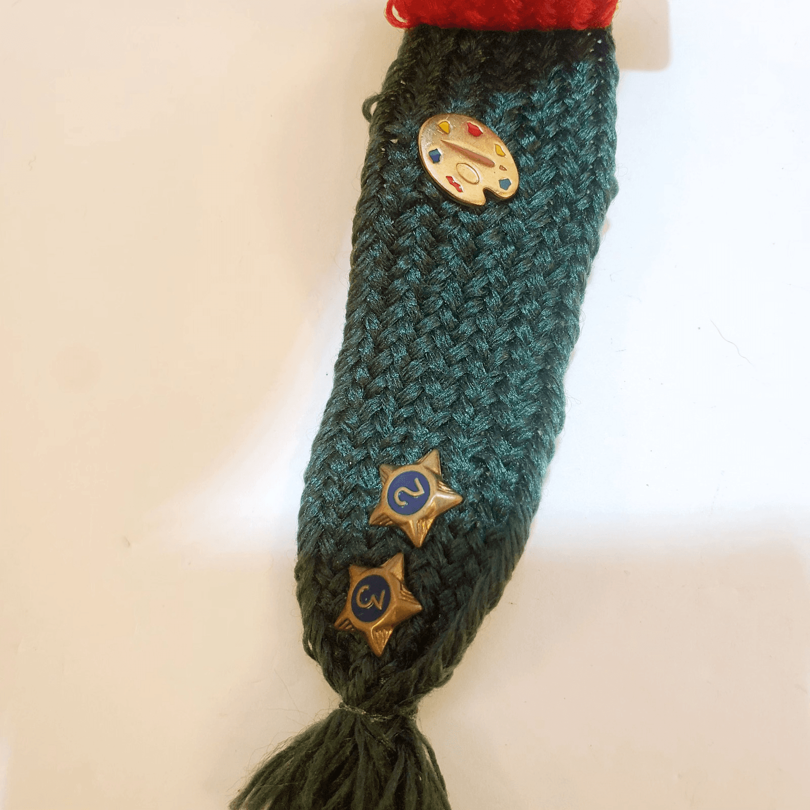 Vtg Boy Scouts BSA Webelos Tri-Color Ribbon 12 Merit Badge Pins & 2 Scarf Slides - Thumbnail 6