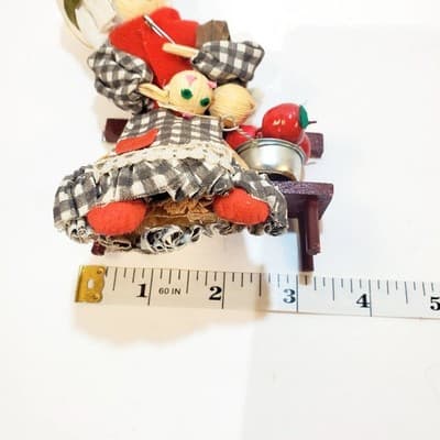 Vtg Kurt S Adler Handcrafted Corn Husk Girl on Bench w Apples Christmas Ornament - Thumbnail 9