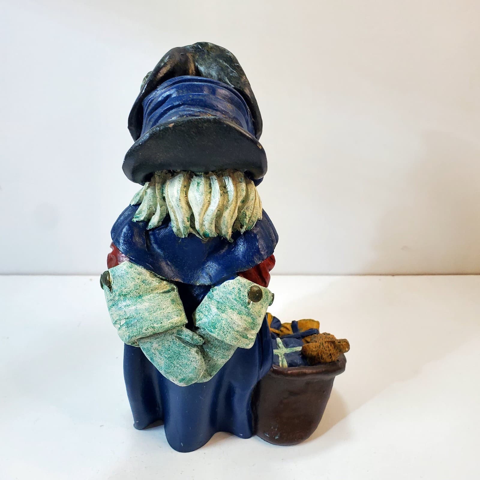 Vintage Rustic Old Time English Santa Claus Figurine 1987 TT Christmas Decor 8” - Thumbnail 4
