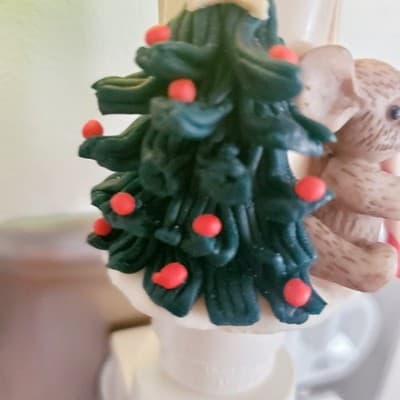 Vintage Christmas Candle Nightlight Mouse with Candy Cane & Tree Taiwan Working - Thumbnail 4