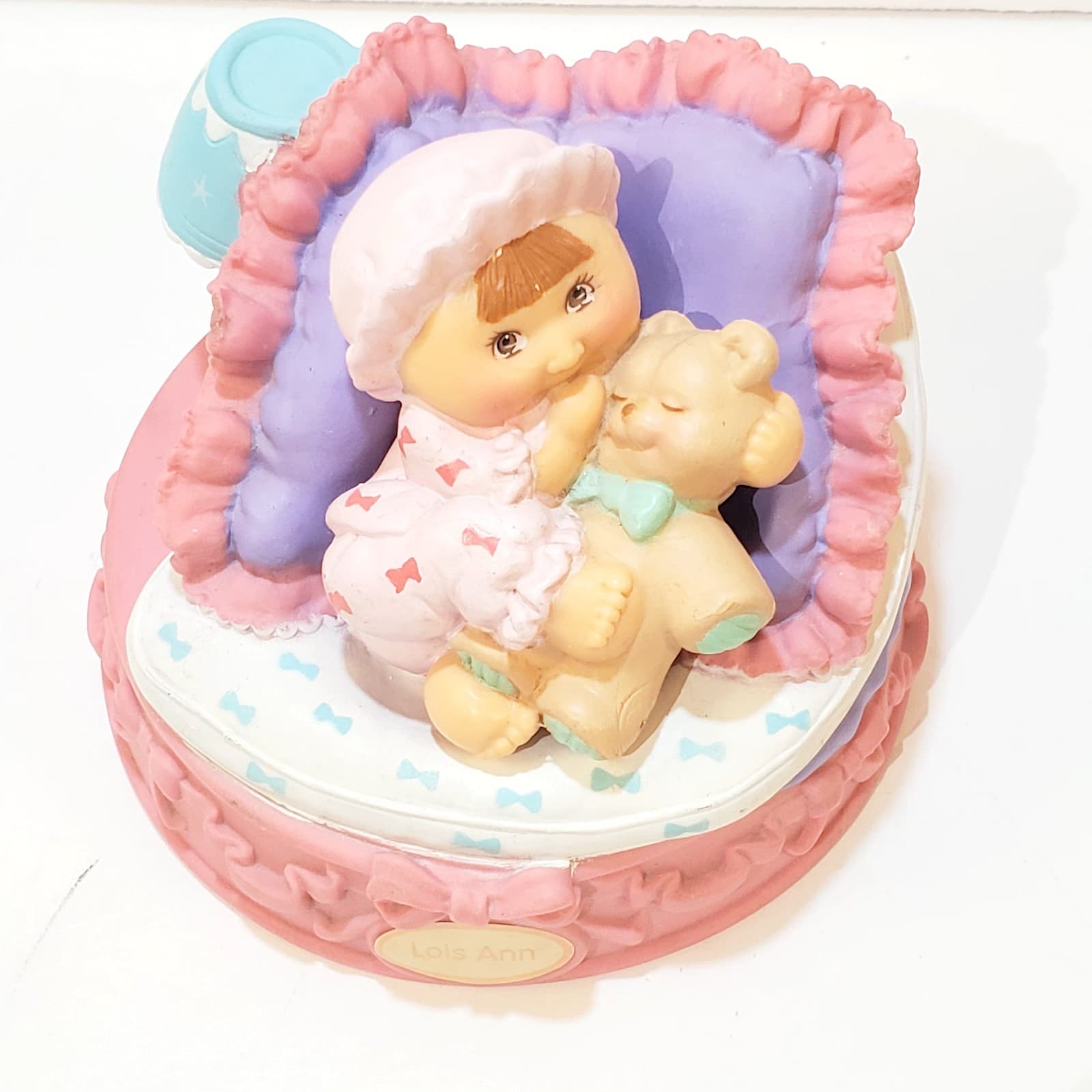 Vintage 1994 Cabbage Patch Kids PVC Figure Lois Ann on Chair Bed w/ Teddy Bear