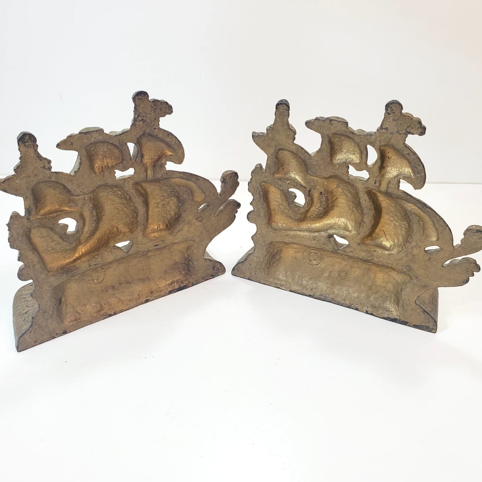 Vintage Set of 2 Cast Metal Heavy Pirate Clipper Ships Book Ends 5.5 inch Tall - Thumbnail 5