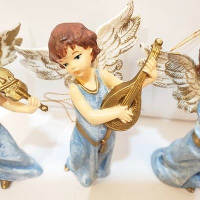 Lot of 3 Vintage Christmas Angels Blue Dress Gold Instruments Plastic Ornaments - Thumbnail 4