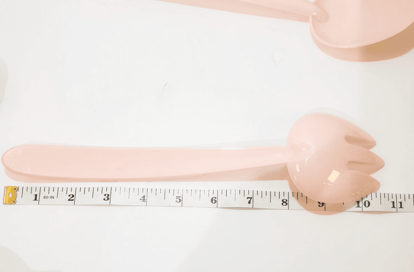 Vintage Mid-Century Pink Plastic Serving Soon And Fork Flamingo Palm Tree 10.5" - Thumbnail 6