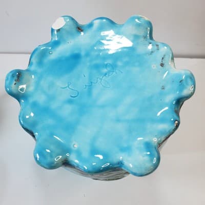 Vtg Signed Ceramic Turquoise Footed Pitcher Jug Raised Grapevine Camel Carriage - Thumbnail 6