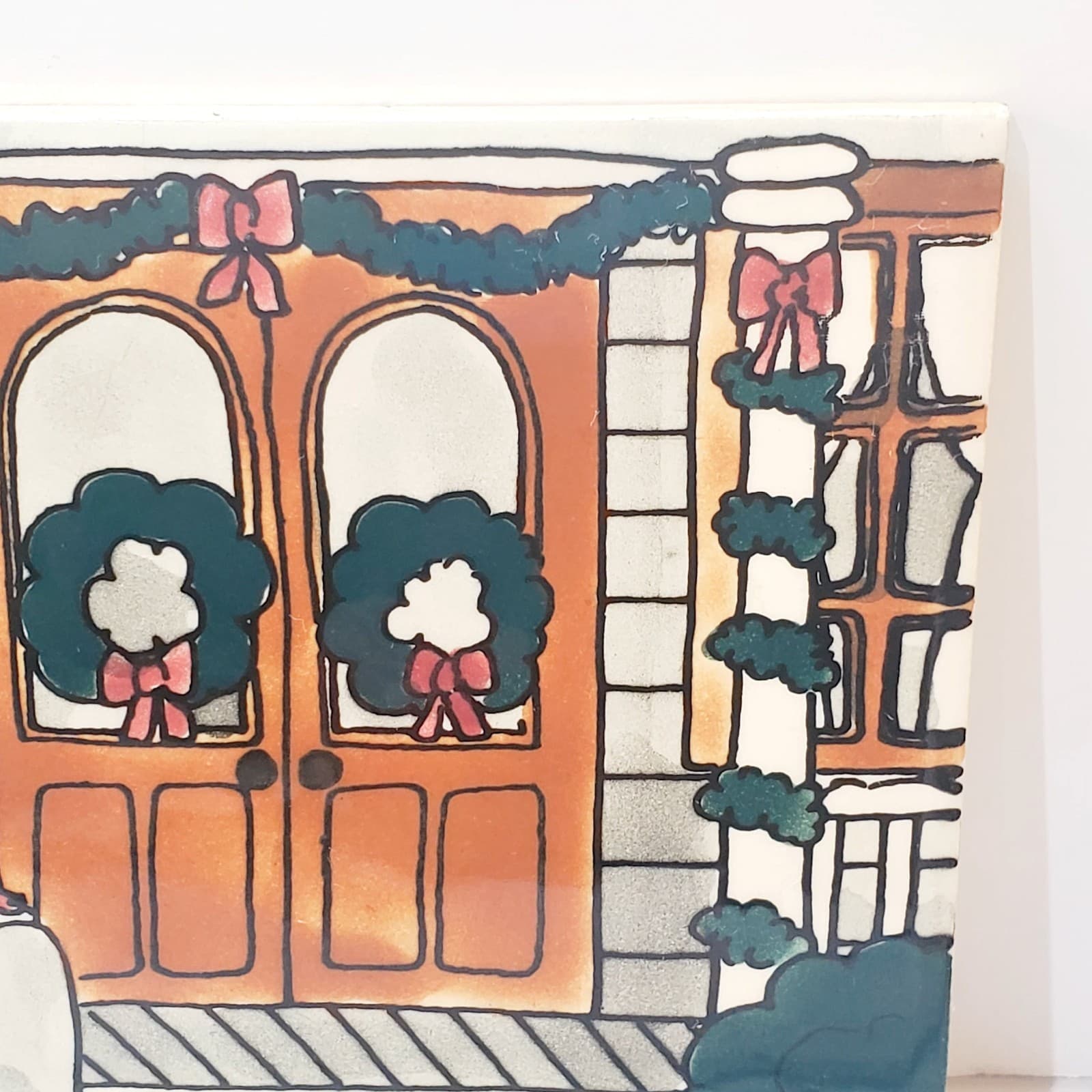 H &R Johnson Tile England Winter Day Christmas Decorated House Scene 6x6 - Thumbnail 6