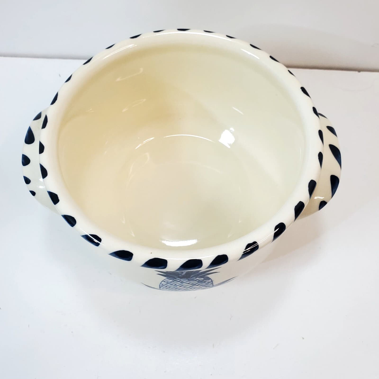 Dovis Designs Stoneware Hand Painted Chowder Bowl Crock Pineapple Lug Handles - Thumbnail 2