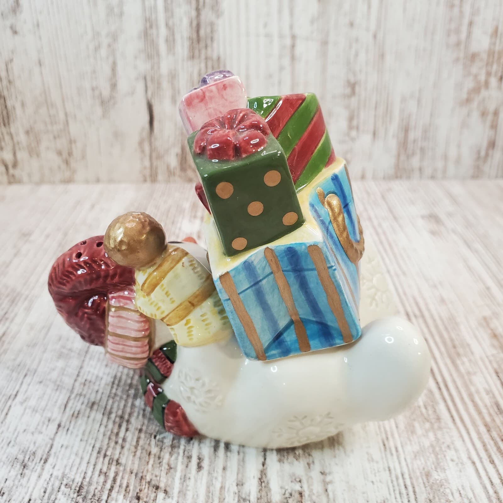 Vtg 1995 Fitz & Floyd Frosty Folks Snowman and Present Salt & Pepper Shaker Set - Thumbnail 4