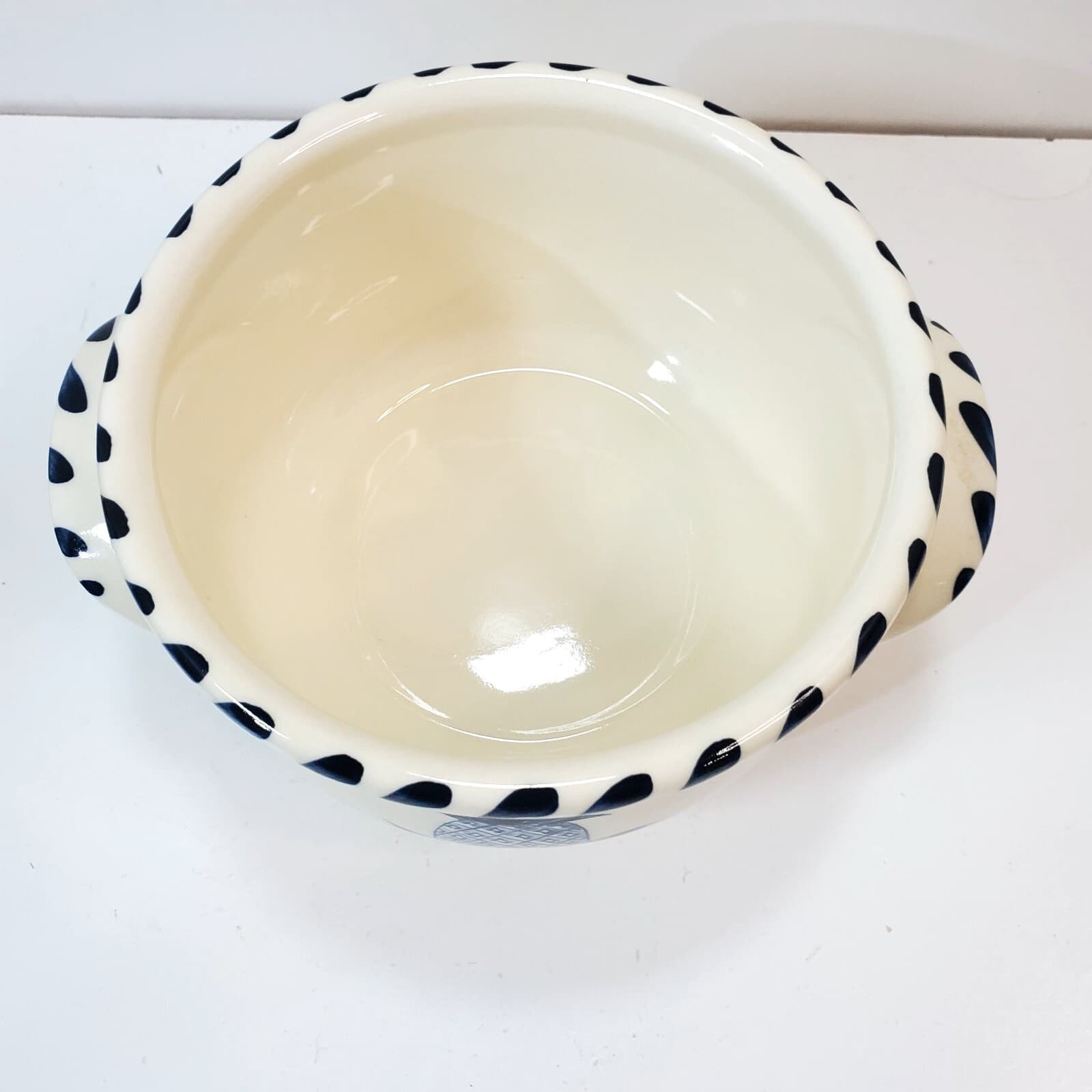 Dovis Designs Stoneware Hand Painted Chowder Bowl Crock Pineapple Lug Handles - Thumbnail 5