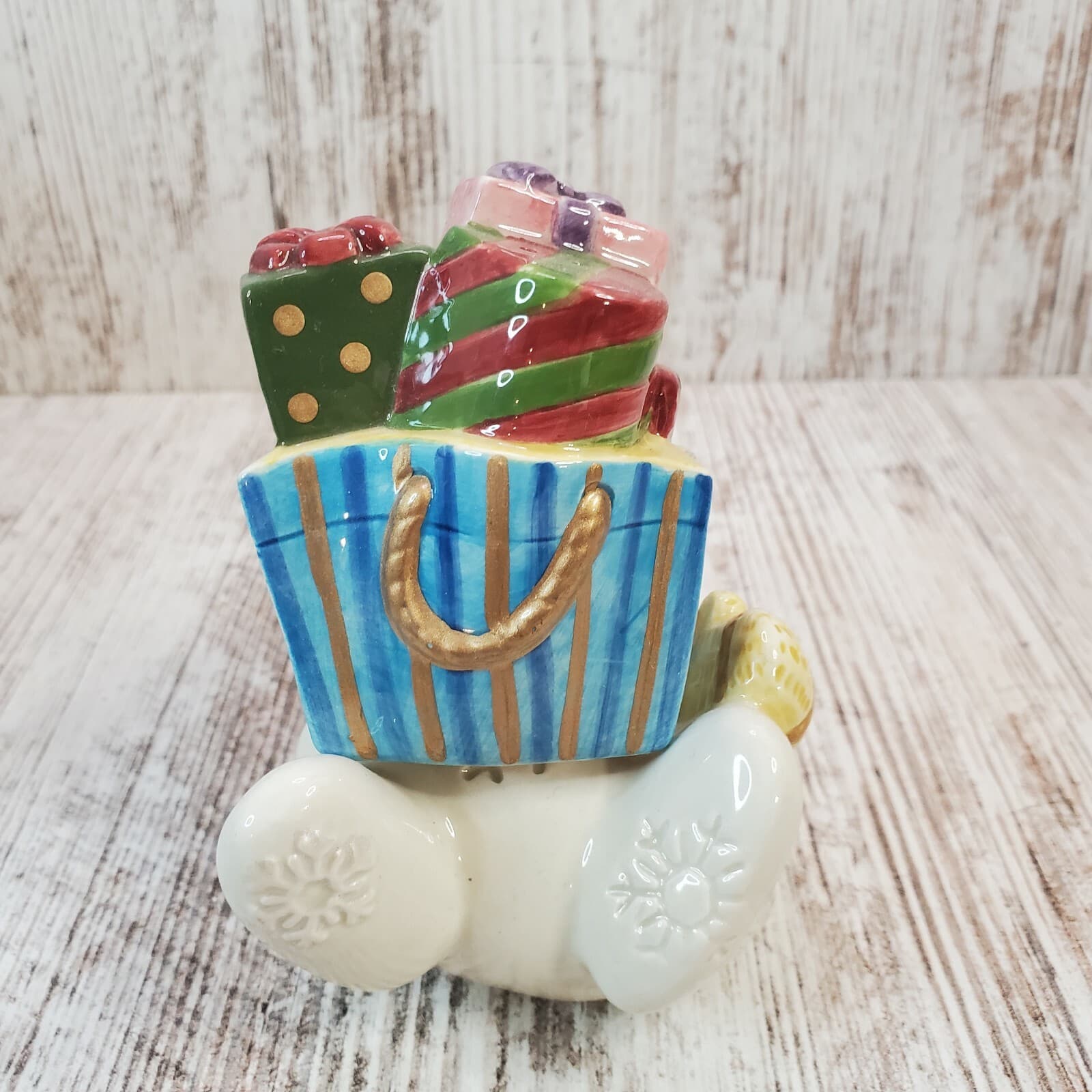 Vtg 1995 Fitz & Floyd Frosty Folks Snowman and Present Salt & Pepper Shaker Set - Thumbnail 3