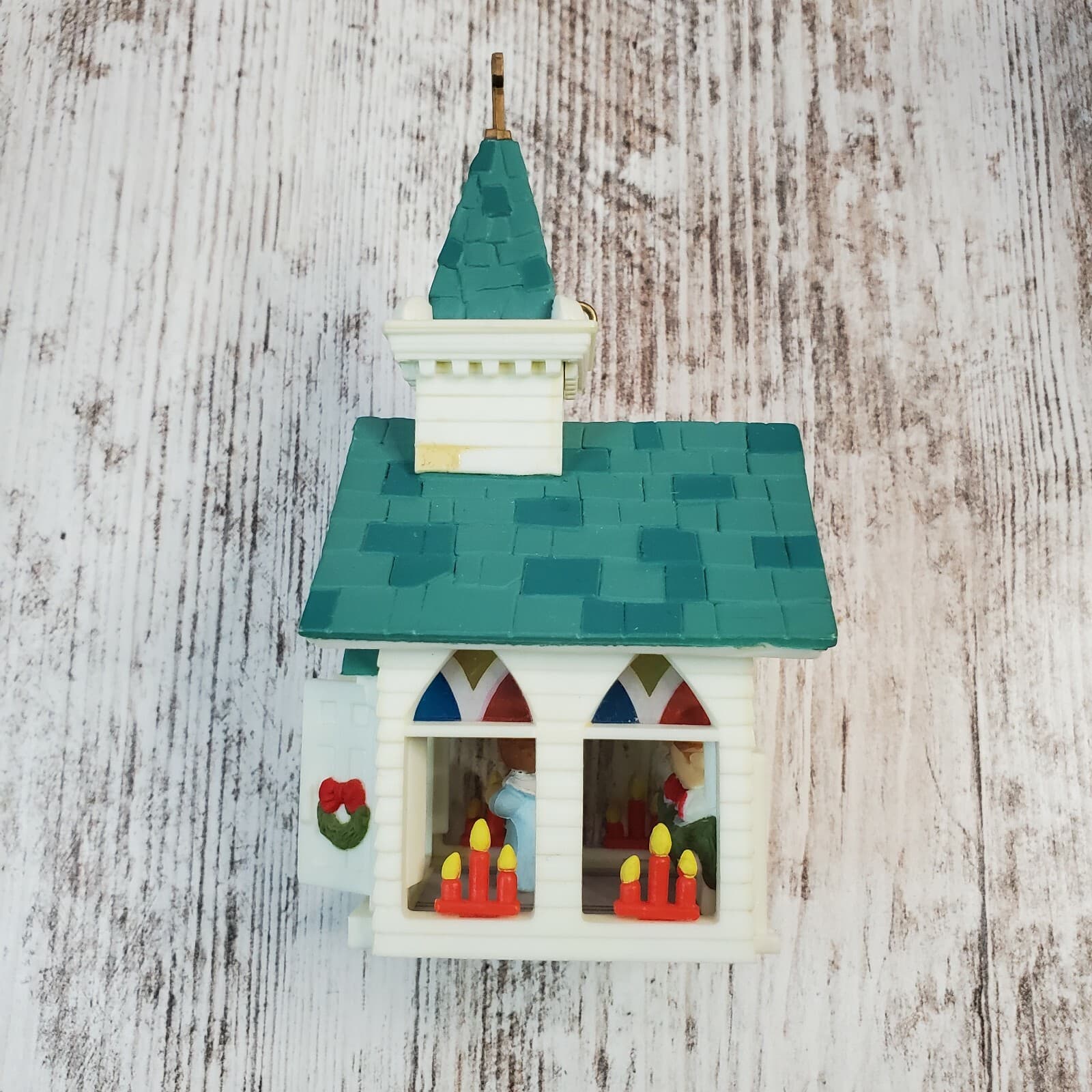 Vintage Hallmark Lighted Village Church Christmas Ornament Dated 1984 - Thumbnail 4