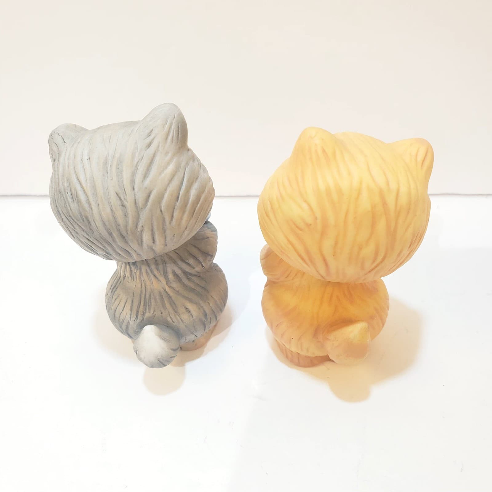 Lot of 2 Vtg Avon 1992 Porcelain Cats Animals Best Buddies Figurine Figure 2.25" - Thumbnail 3