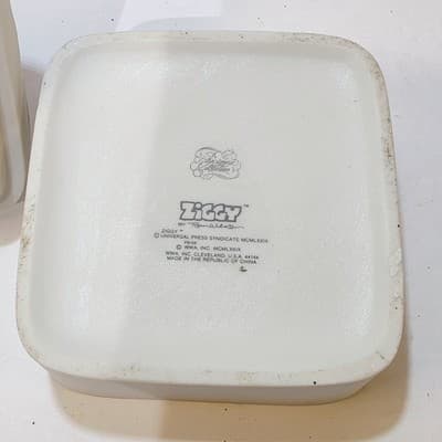 Vintage 1979 Ziggy & Friends Square Bisque Porcelain Trinket Box Tiny Treasures - Thumbnail 6
