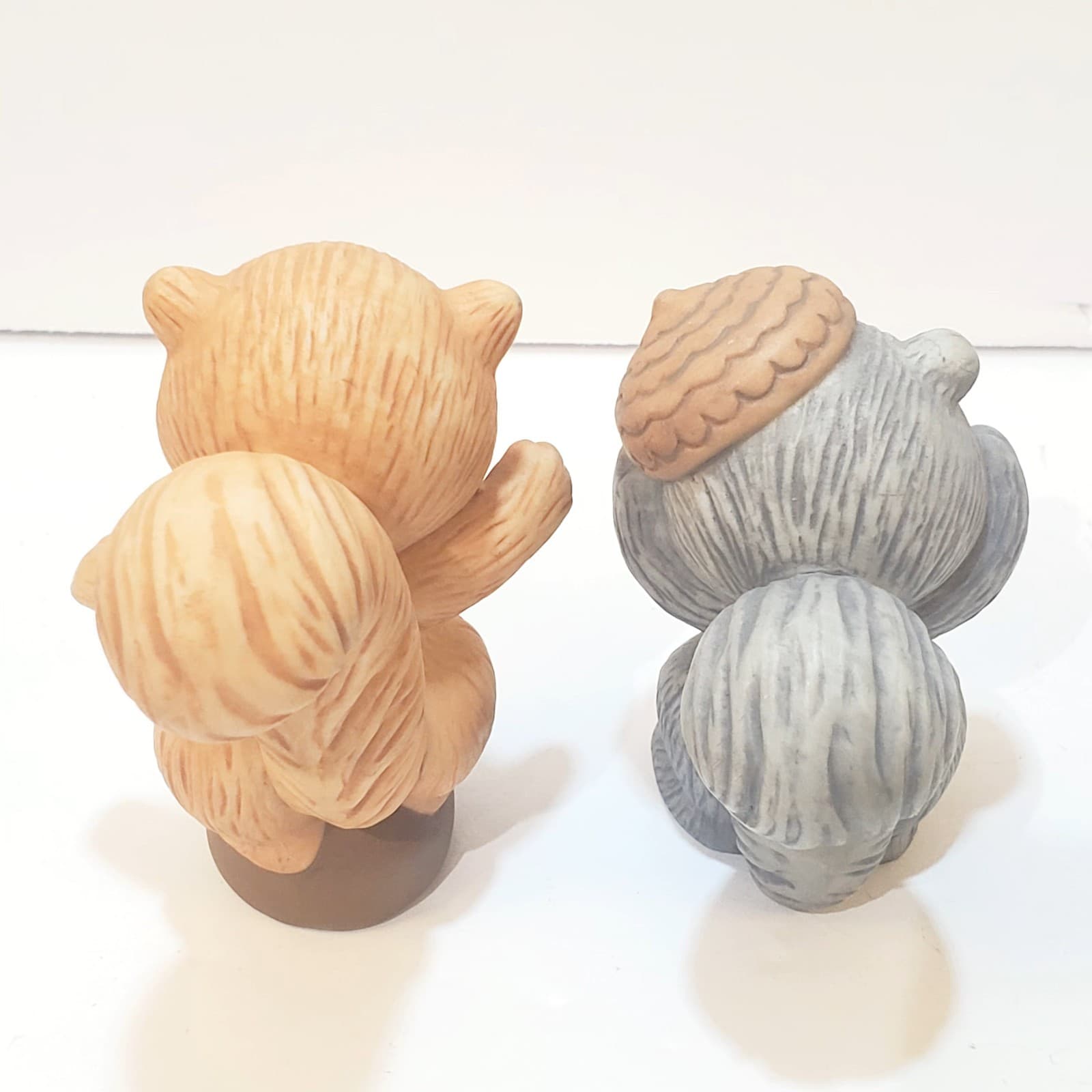 Lot of 2 Vtg Avon 1992 Porcelain Squirrels Animals Best Buddies Figurine 2.25" - Thumbnail 3