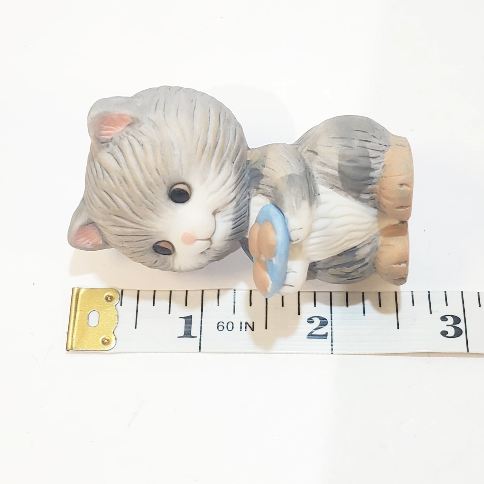 Lot of 2 Vtg Avon 1992 Porcelain Cats Animals Best Buddies Figurine Figure 2.25" - Thumbnail 8