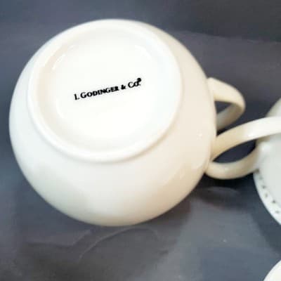 Vintage L. Godinger Co Cream Lace Reticulated Sugar Bowl with Lid & Creamer - Thumbnail 11