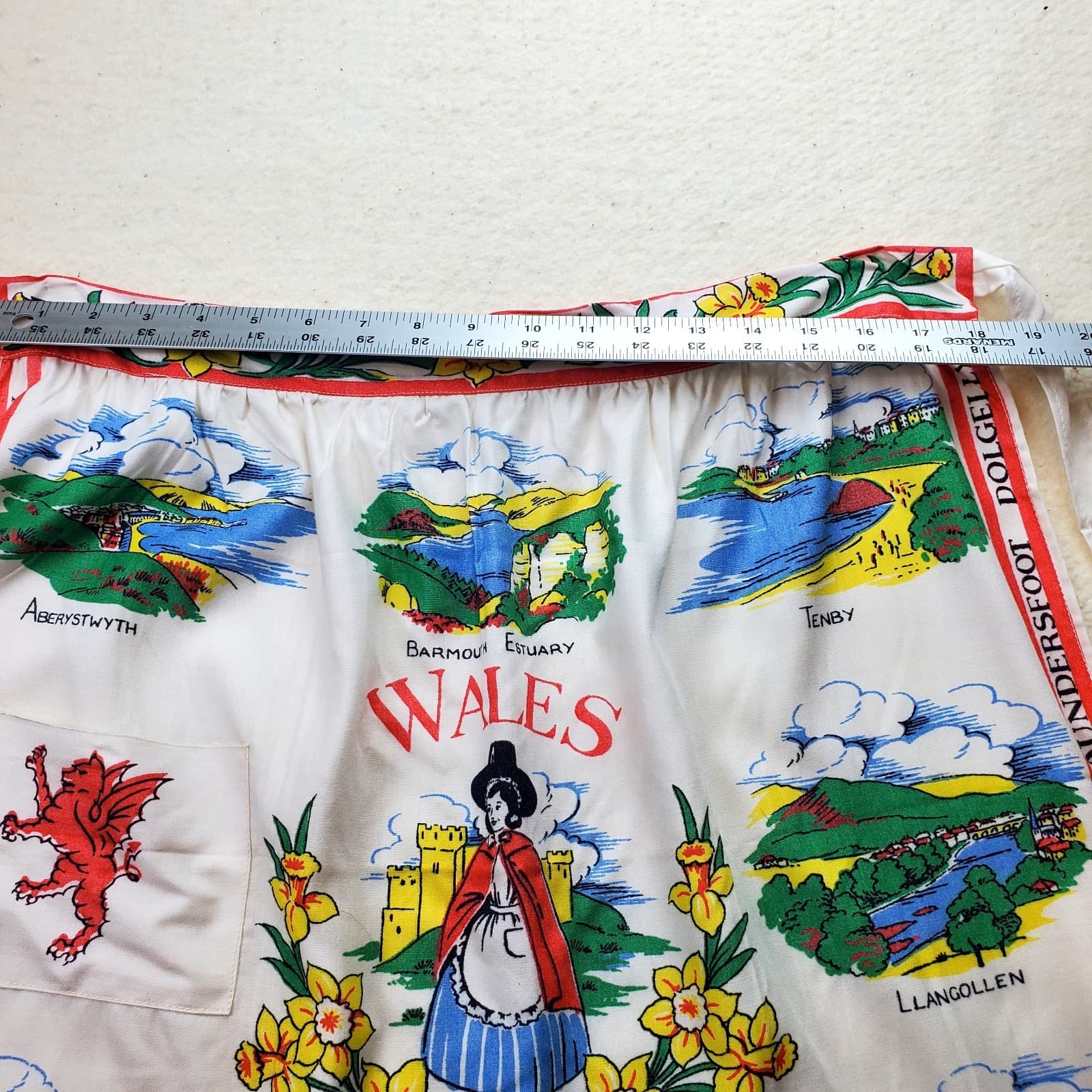 Vintage Wales Apron Souvenir Tourist Travel Protective Cover Garment Towns - Thumbnail 9